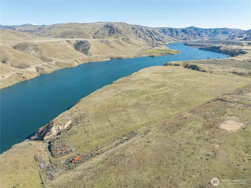 1163 Strahl Canyon Road Grand Coulee, WA 99133