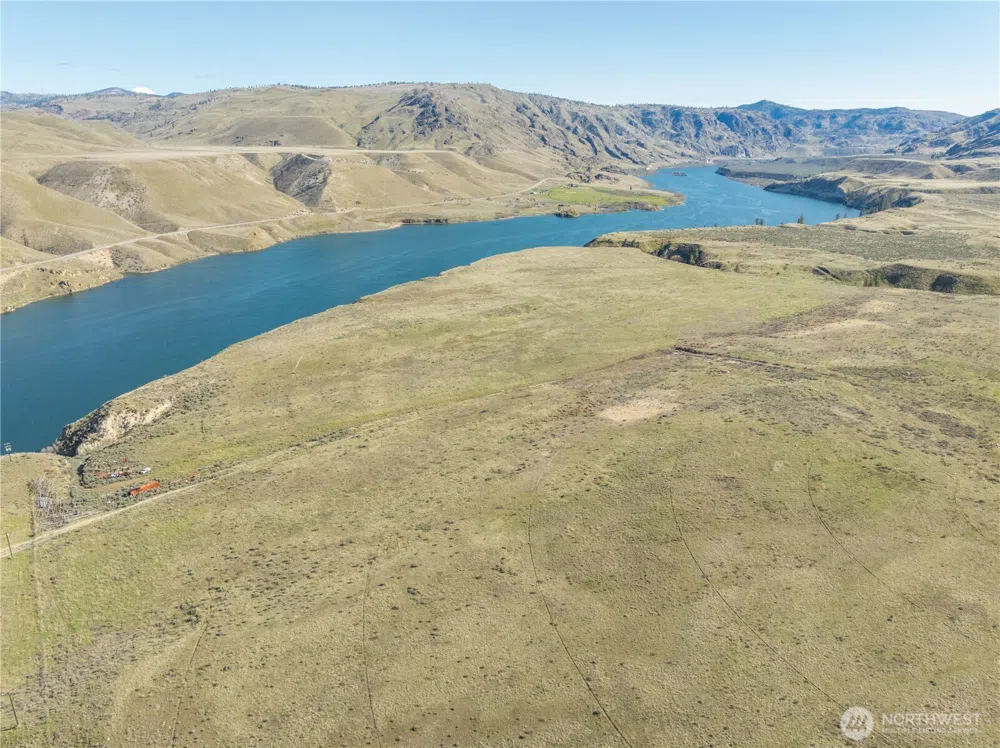 1163 Strahl Canyon Road Grand Coulee, WA 99133
