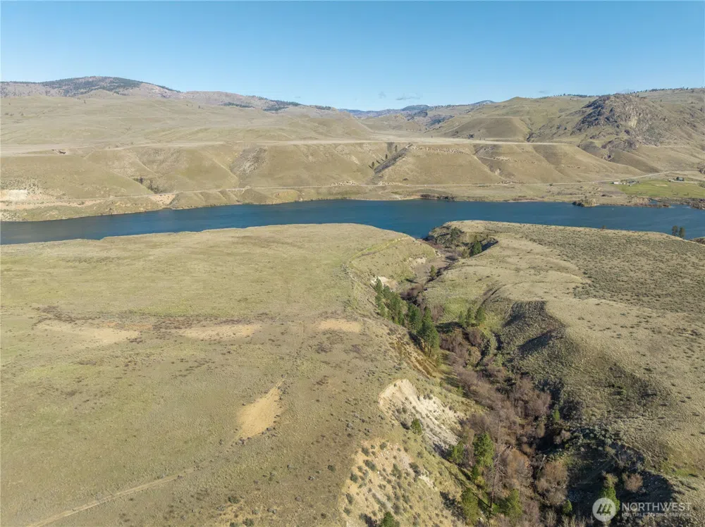 1163 Strahl Canyon Road Grand Coulee, WA 99133