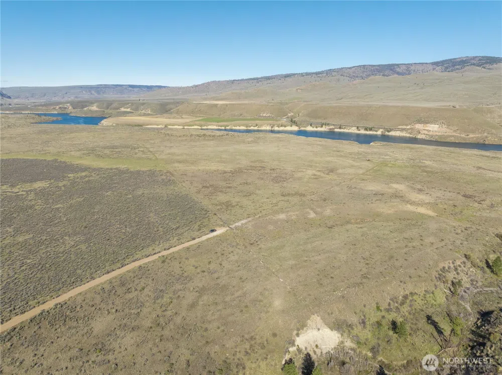 1163 Strahl Canyon Road Grand Coulee, WA 99133