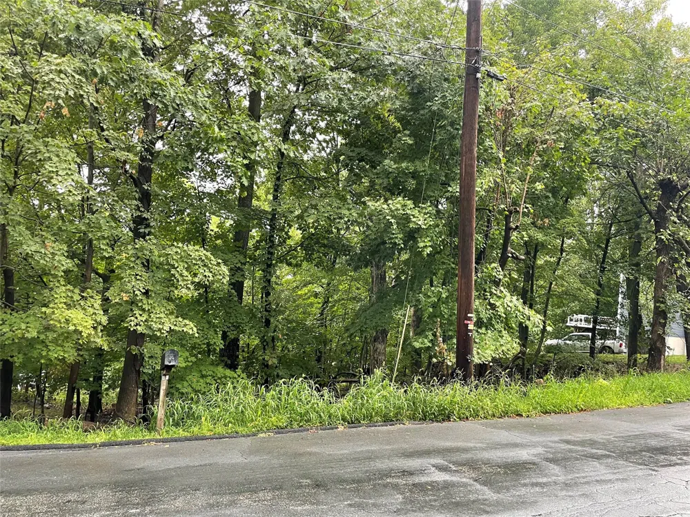 11 Olympus Road Woodbury, NY 10930