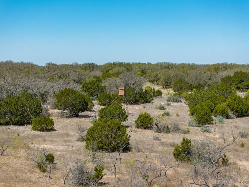 2050 W. 17th Street Brady, TX 76825