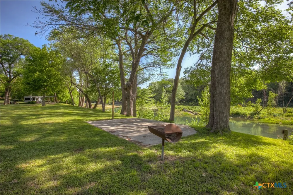 Ervendberg Avenue New Braunfels, TX 78130