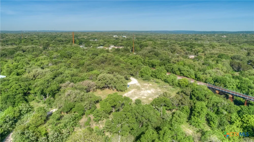 1390 Ervendberg Avenue New Braunfels, TX 78130
