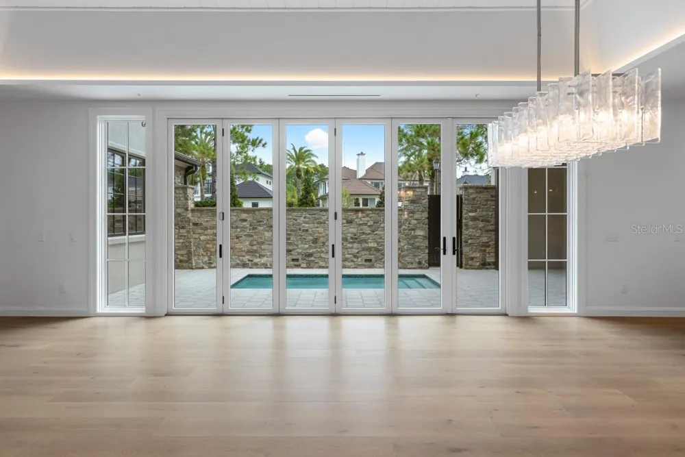 10300 WINTER SPARKLE CIRCLE Golden Oak, FL 32836