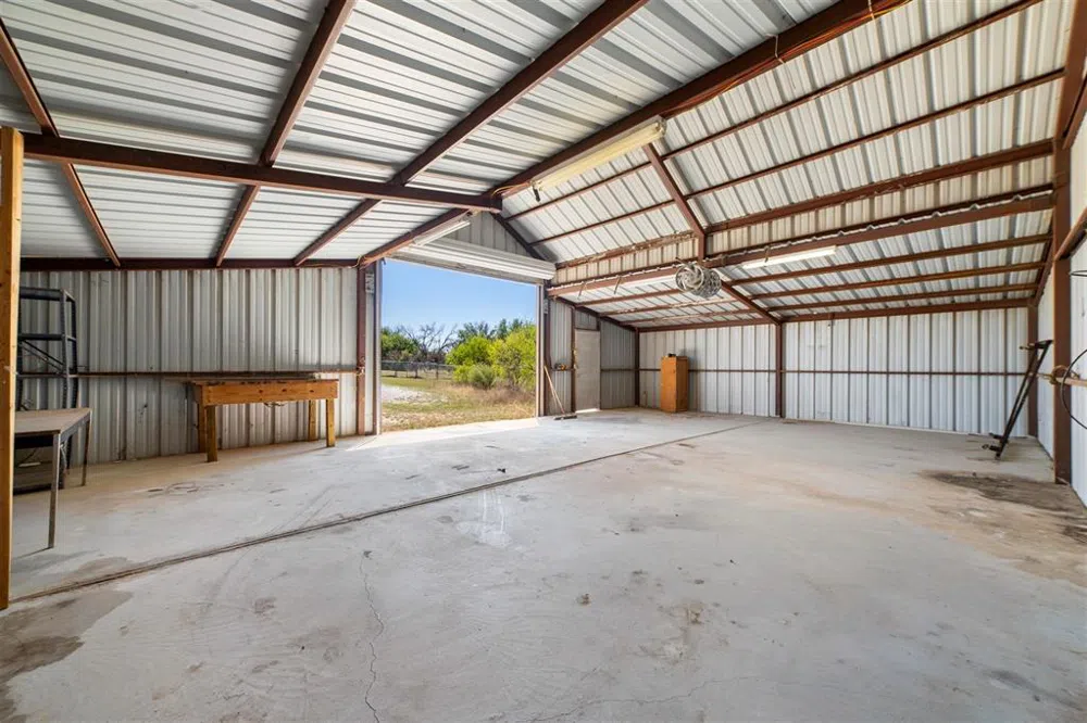 8301 County Road 351 Blanket, TX 76432