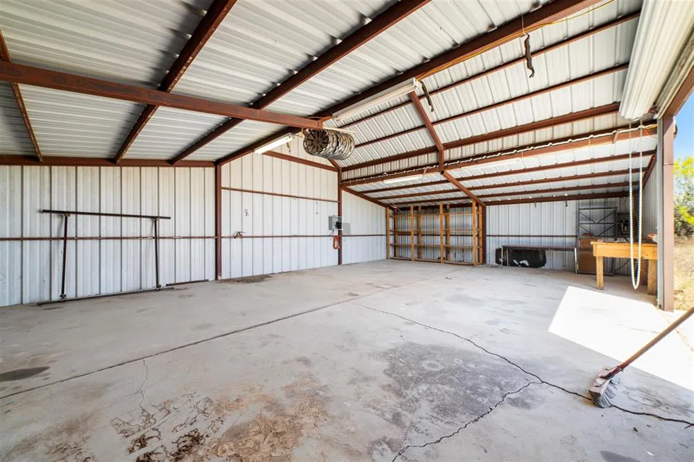8301 County Road 351 Blanket, TX 76432