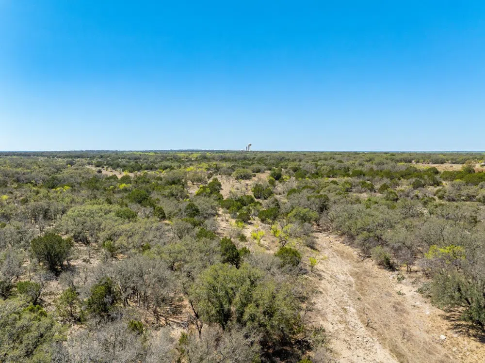 1 W 17th Street Brady, TX 76825