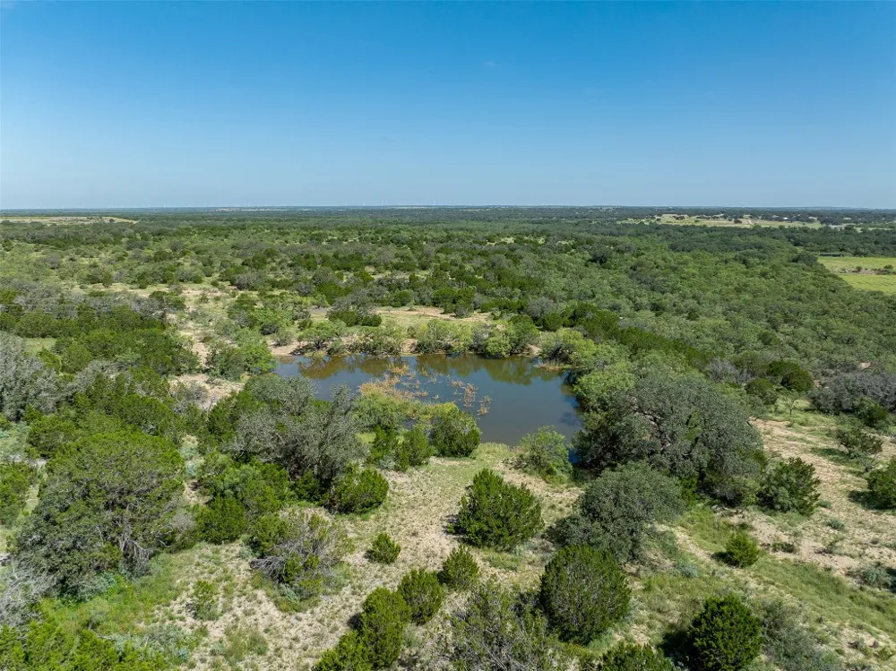 1 W 17th Street Brady, TX 76825