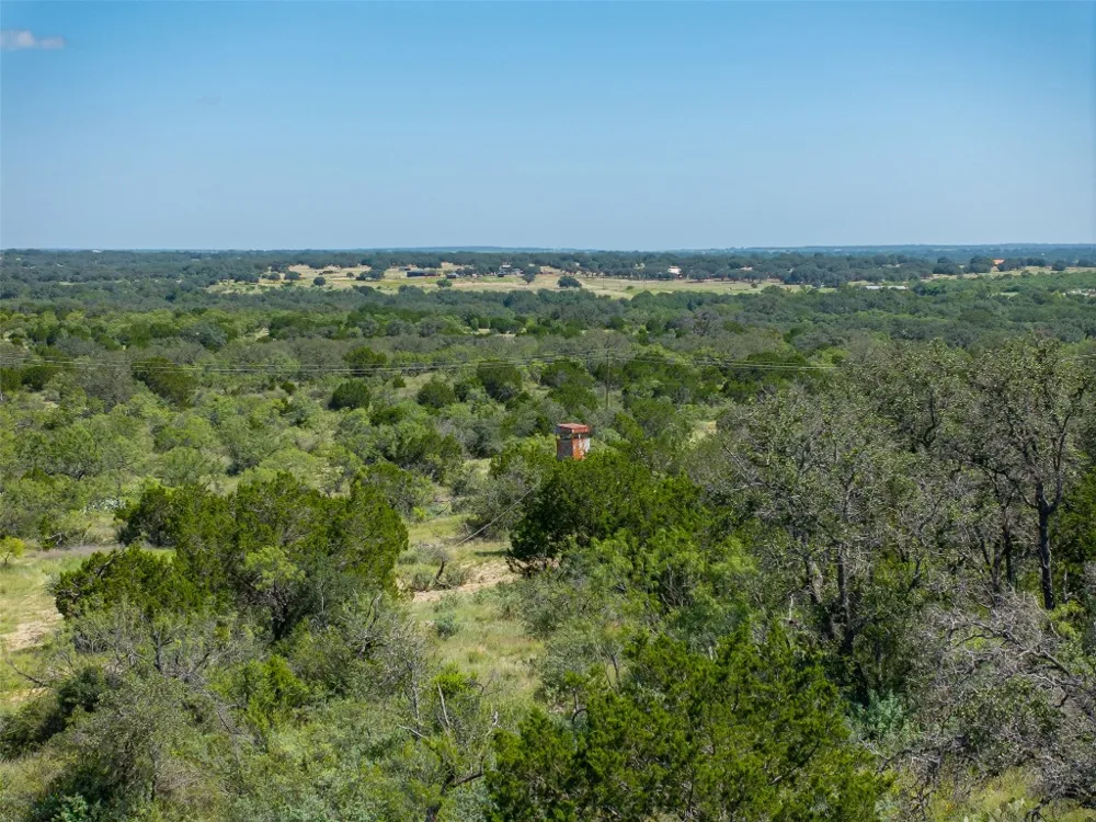 1 W 17th Street Brady, TX 76825