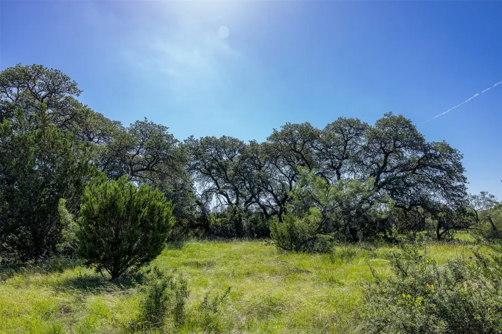 1 W 17th Street Brady, TX 76825