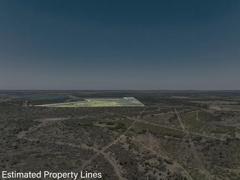 2 W 17th Street Brady, TX 76825