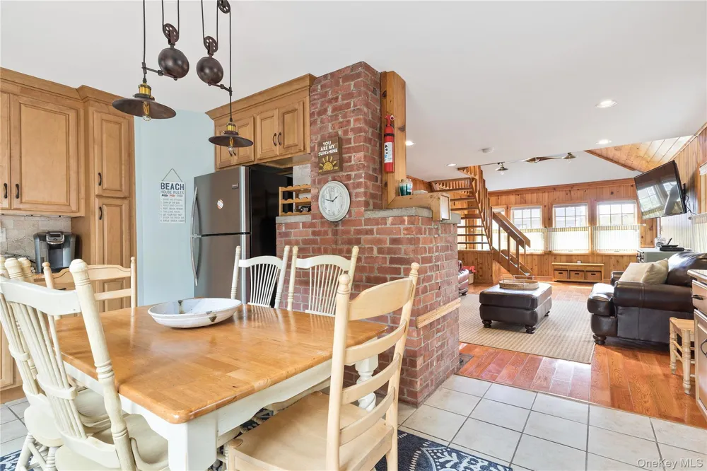19 Ocean Road Ocean Beach, NY 11770