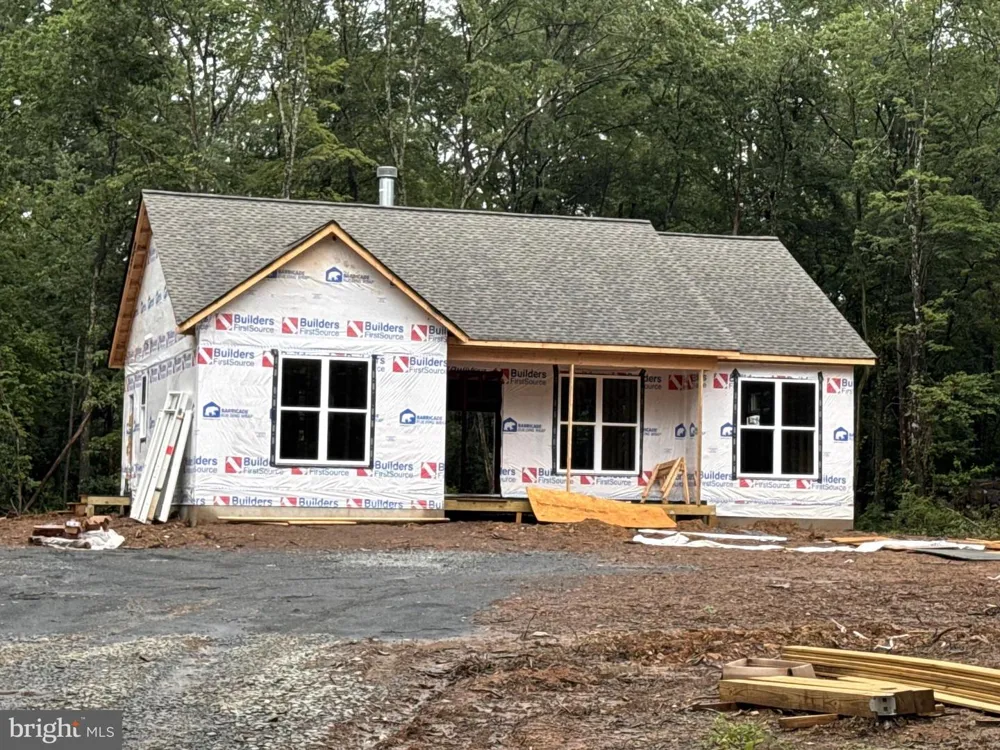 6735 BEVERLY ROAD Broad Run, VA 20137