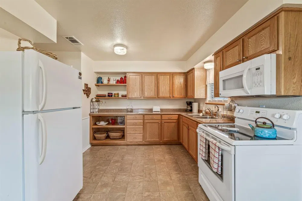 269 Private Road 2362 Meridian, TX 76665