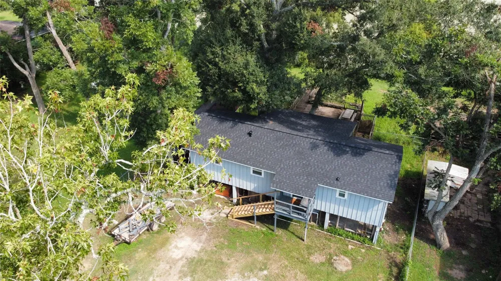 1813 County Road 1333 Liberty, TX 77575