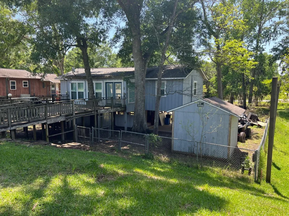 1813 County Road 1333 Liberty, TX 77575