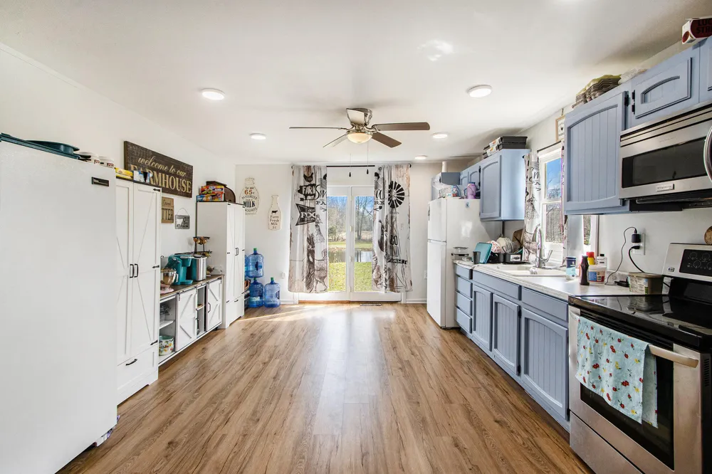30725 Orla Engle Road Colon, MI 49040