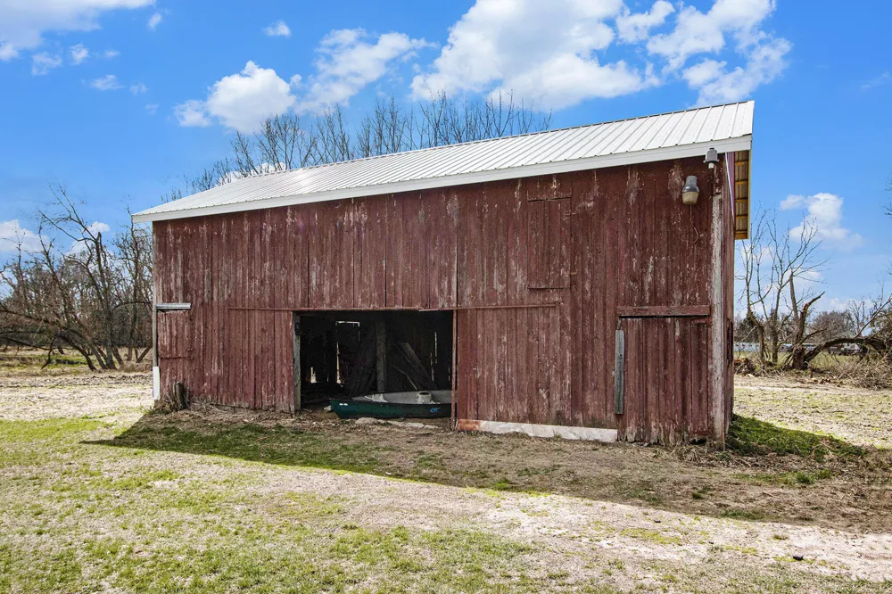 30725 Orla Engle Road Colon, MI 49040