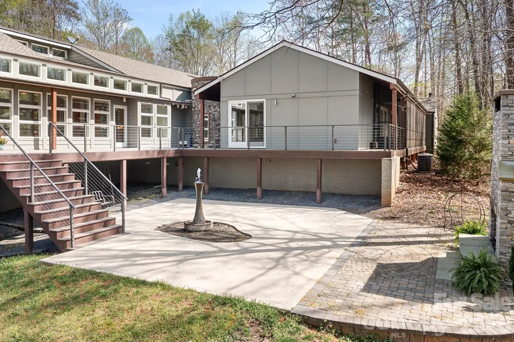 3249 Ivey Creek Road Maiden, NC 28650