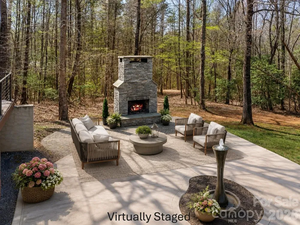 3249 Ivey Creek Road Maiden, NC 28650