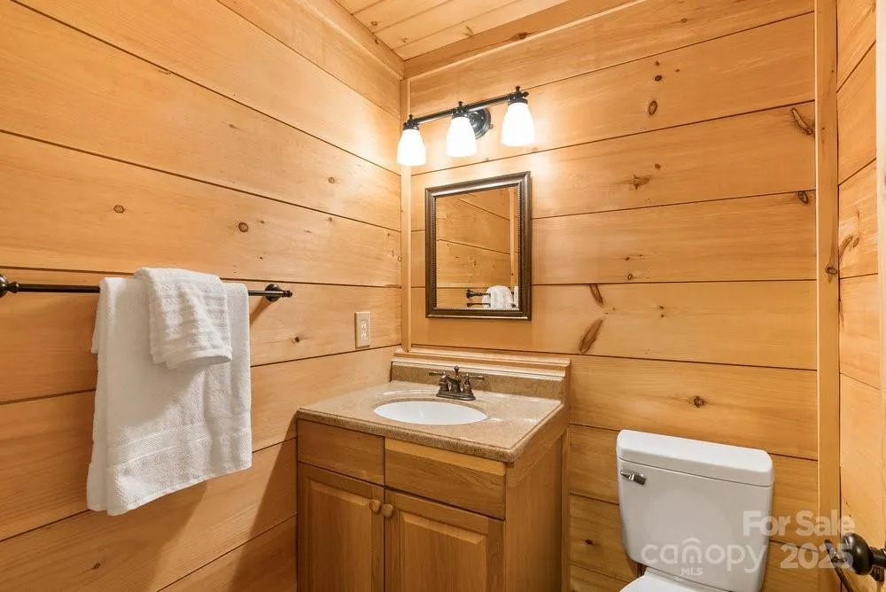 502 CALEDONIA LOOP Landrum, SC 29356