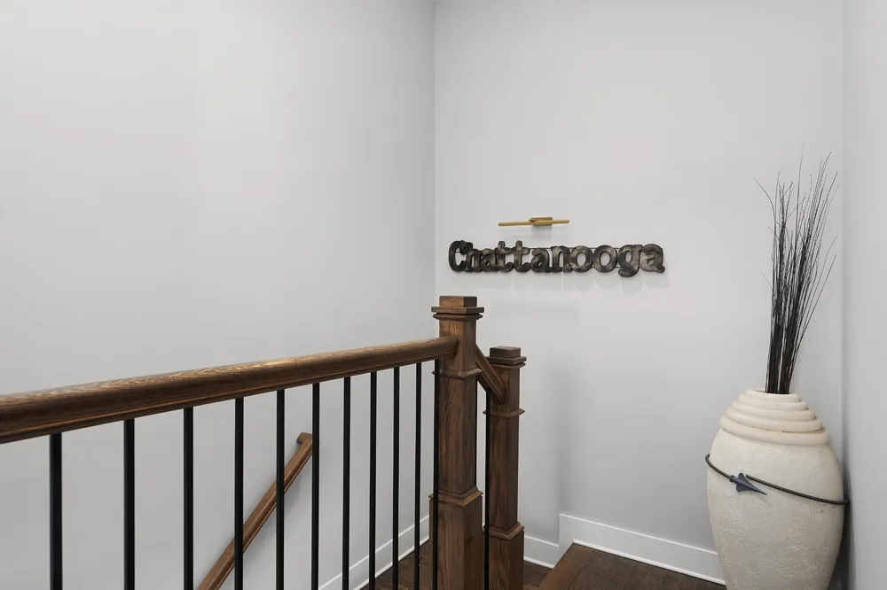 737 Burnside Place Chattanooga, TN 37408
