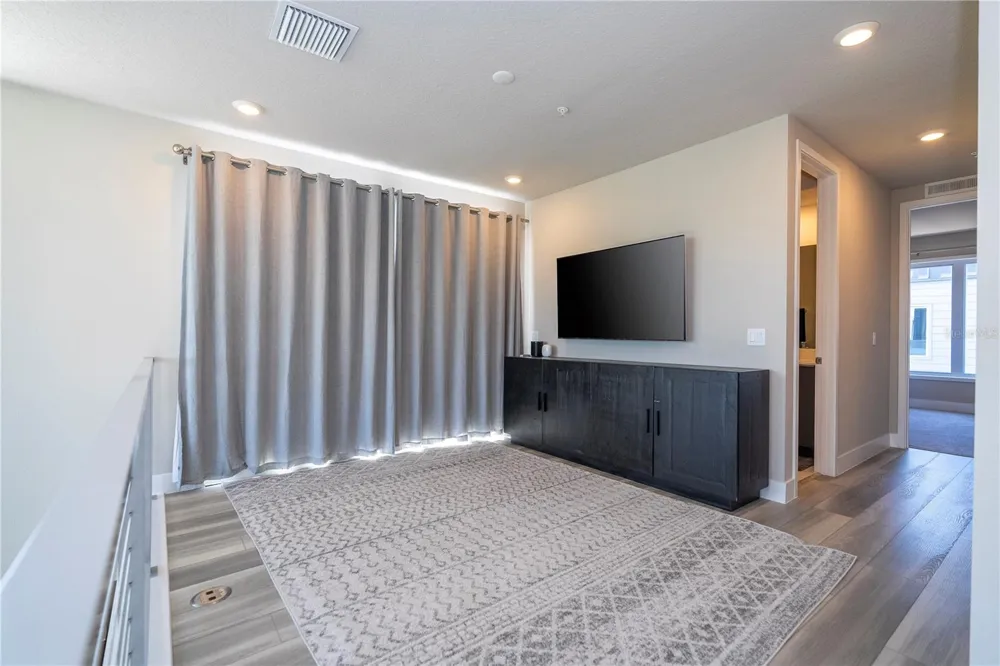 7770 SANDY RIDGE DRIVE #219 Reunion, FL 34747