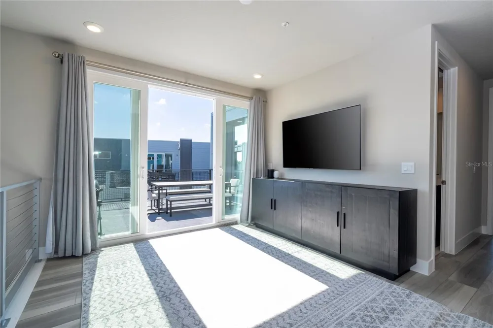 7770 SANDY RIDGE DRIVE #219 Reunion, FL 34747