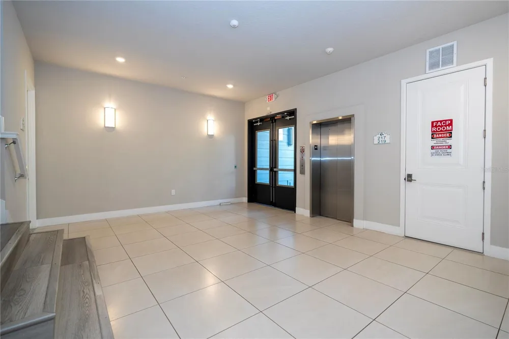 7770 SANDY RIDGE DRIVE #219 Reunion, FL 34747