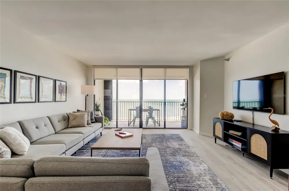 1290 GULF BOULEVARD #1102 Clearwater Beach, FL 33767