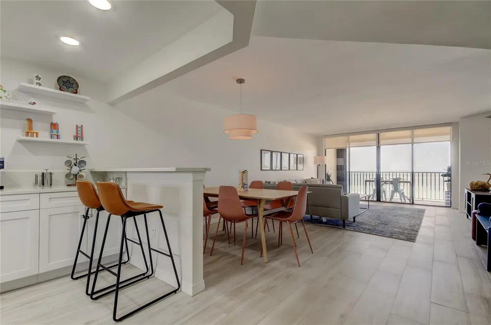 1290 GULF BOULEVARD #1102 Clearwater Beach, FL 33767