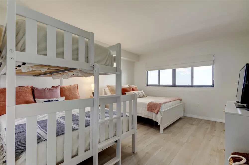 1290 GULF BOULEVARD #1102 Clearwater Beach, FL 33767