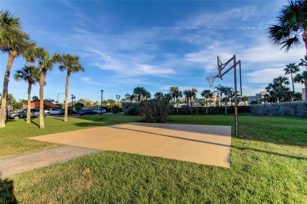 1290 GULF BOULEVARD #1102 Clearwater Beach, FL 33767