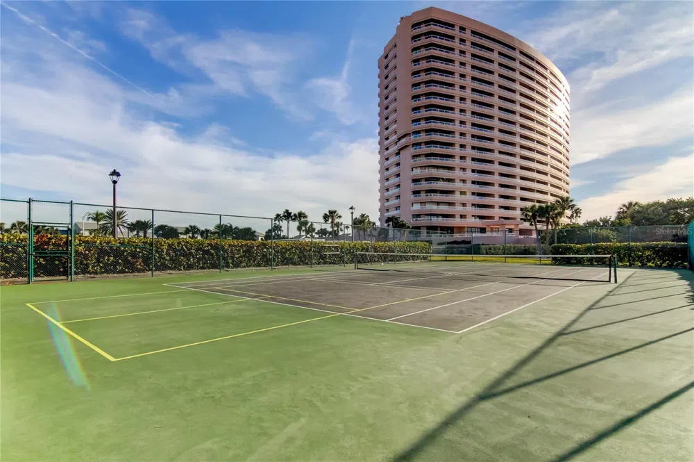 1290 GULF BOULEVARD #1102 Clearwater Beach, FL 33767