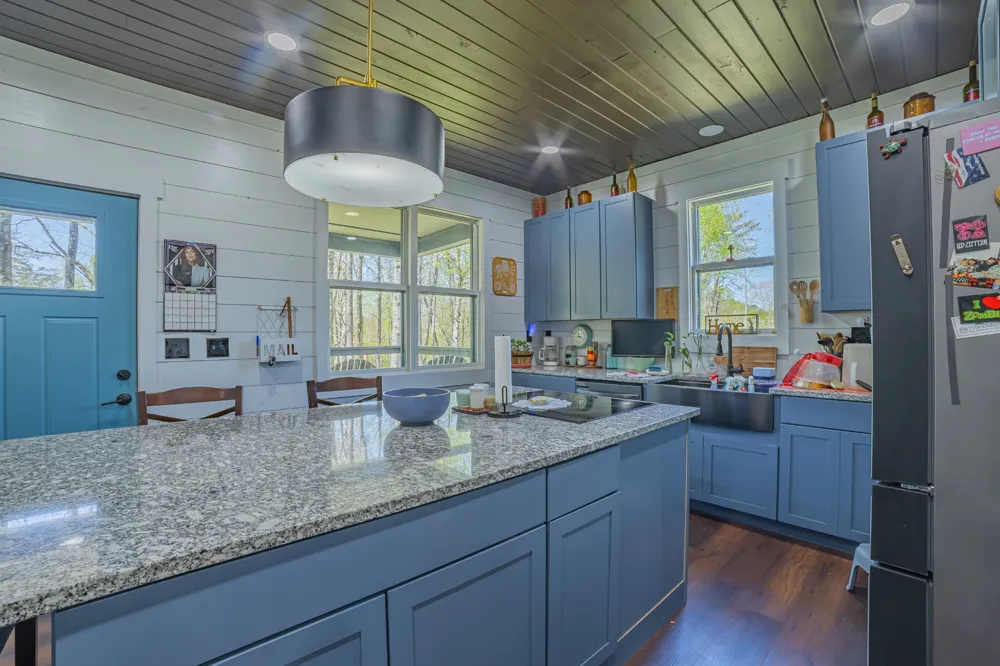 132 Old Firetower Road Tracy City, TN 37387