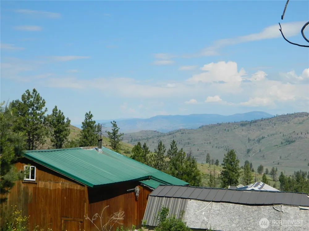 428 Five Mile Road Tonasket, WA 98855