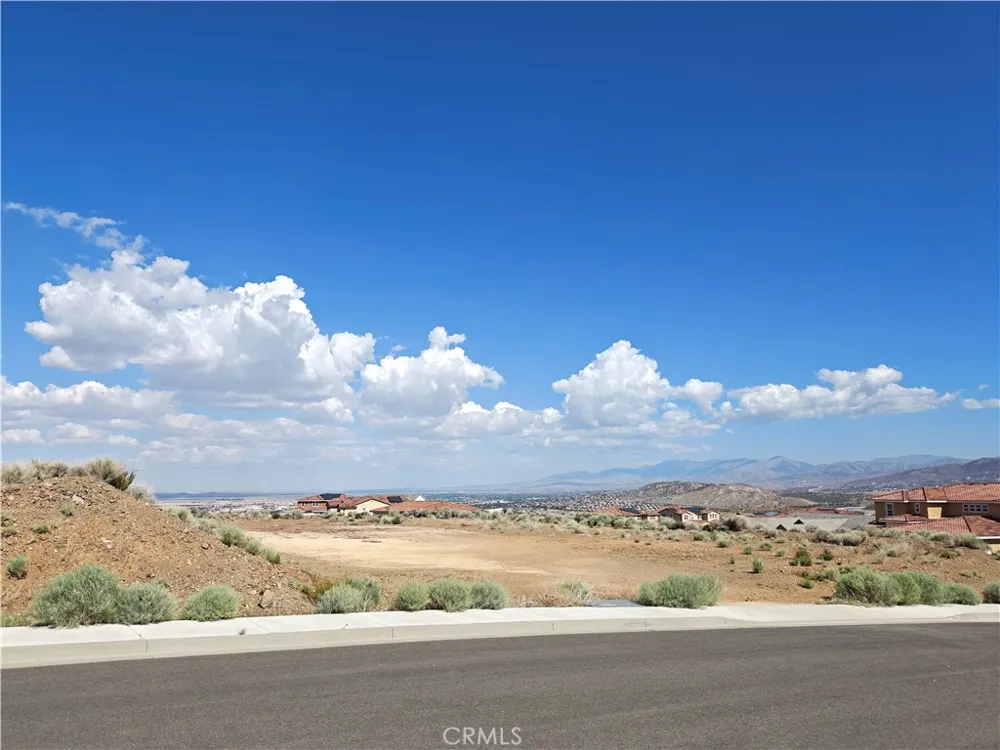 39602 Marina Court Palmdale, CA 93551