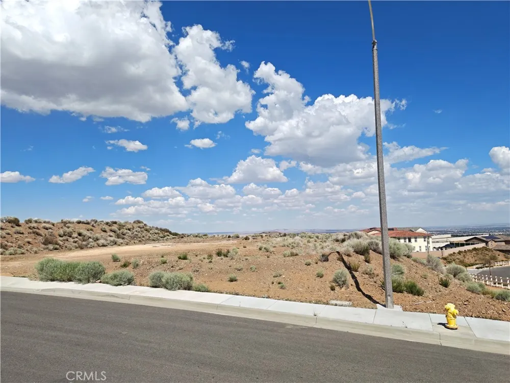 39602 Marina Court Palmdale, CA 93551