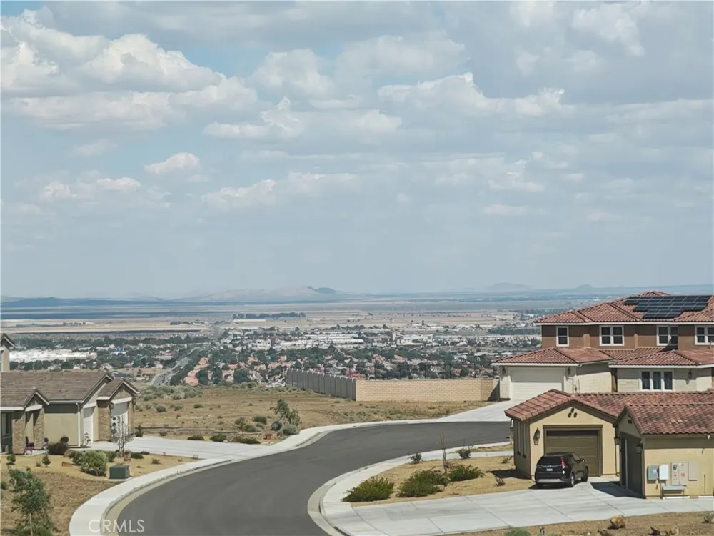 39602 Marina Court Palmdale, CA 93551