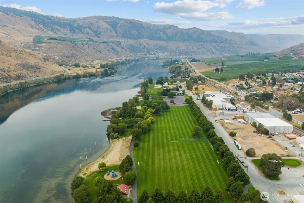 123 Chelan Falls Chelan Falls, WA 98817