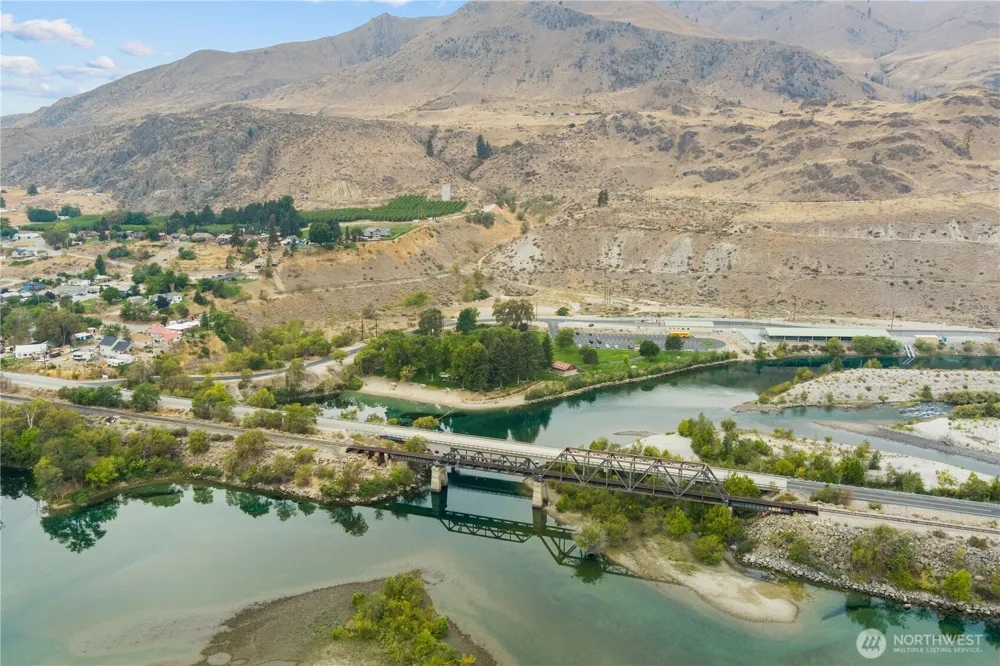 123 Chelan Falls Chelan Falls, WA 98817