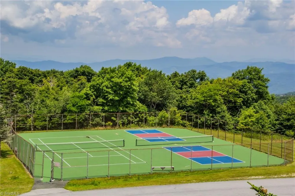 301 Pinnacle Inn Road #3130 Beech Mountain, NC 28604