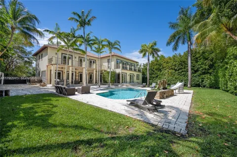 31 Island Dr