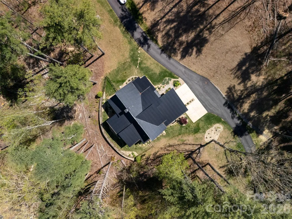 42 Spring Cove Road Asheville, NC 28804