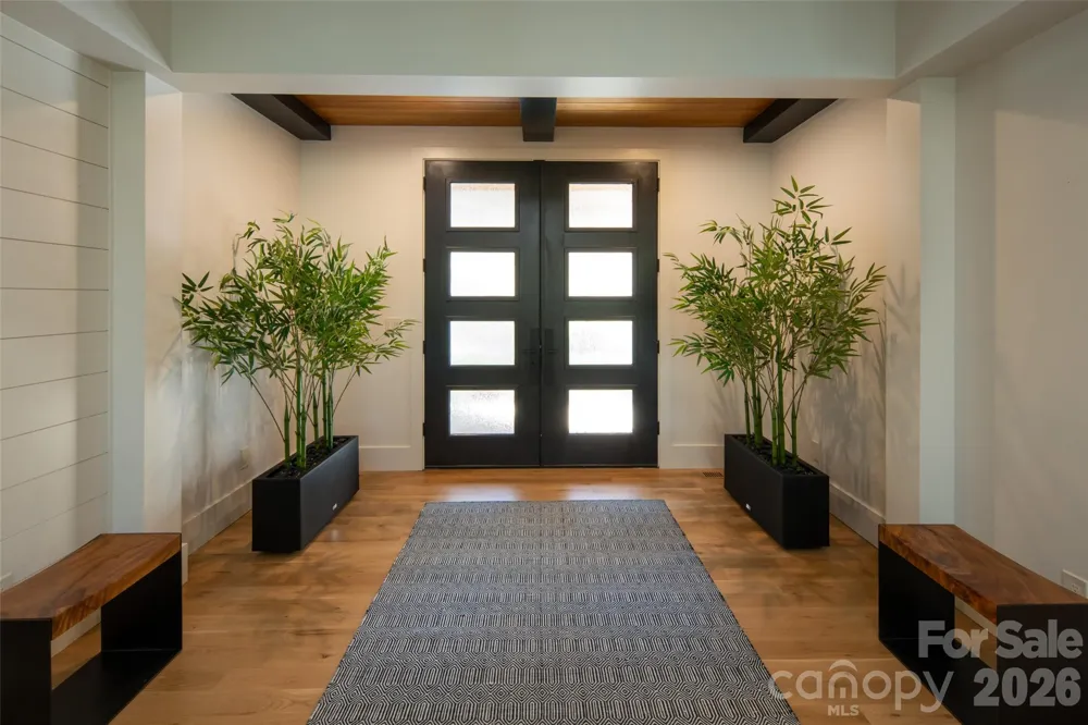 42 Spring Cove Road Asheville, NC 28804