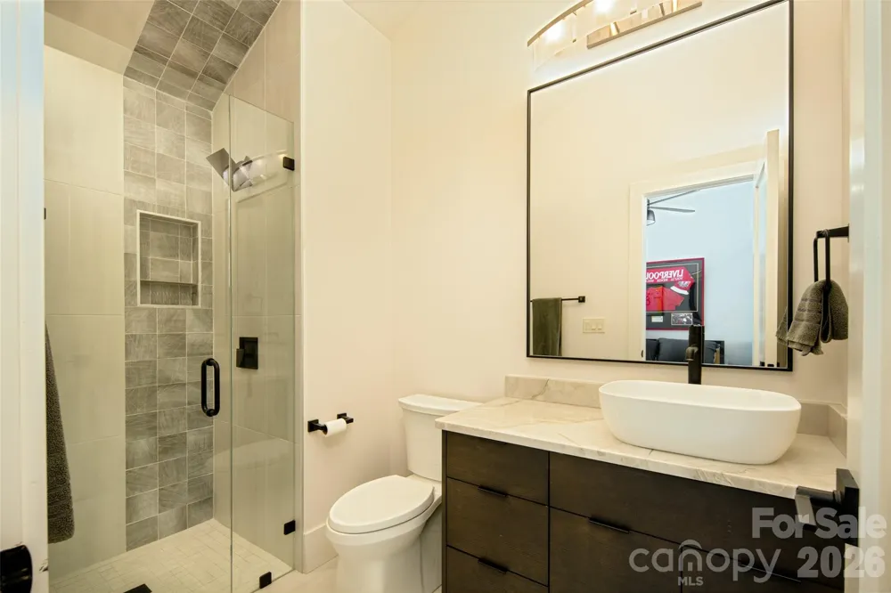42 Spring Cove Road Asheville, NC 28804