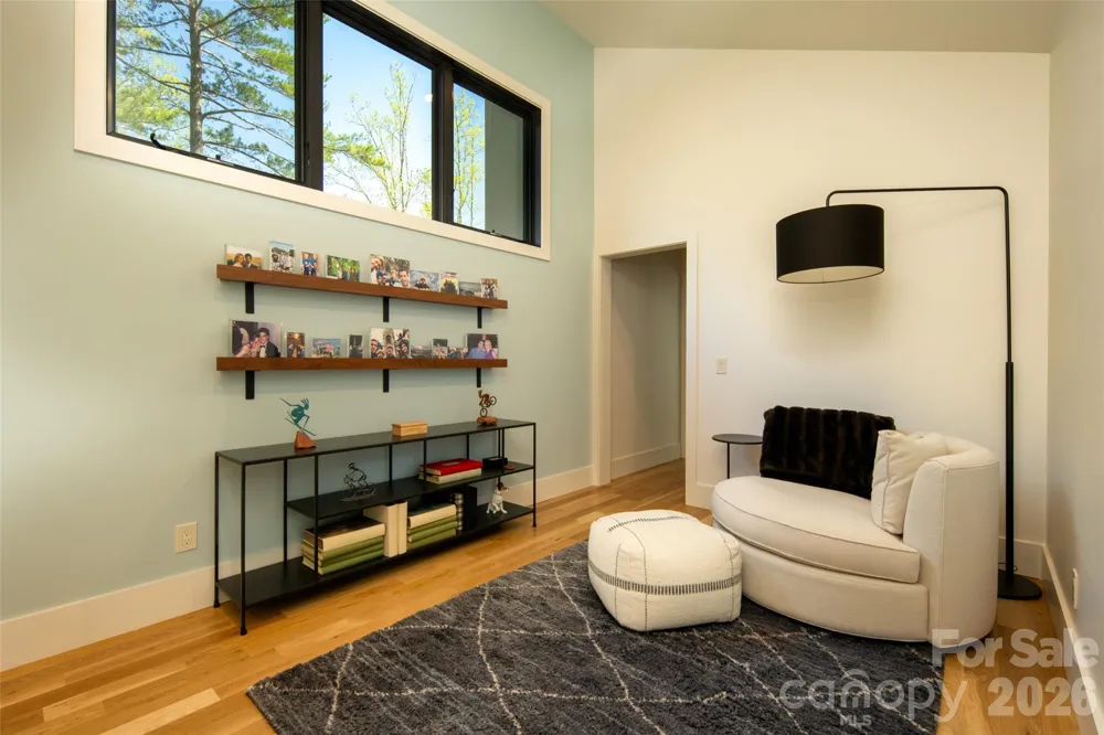 42 Spring Cove Road Asheville, NC 28804