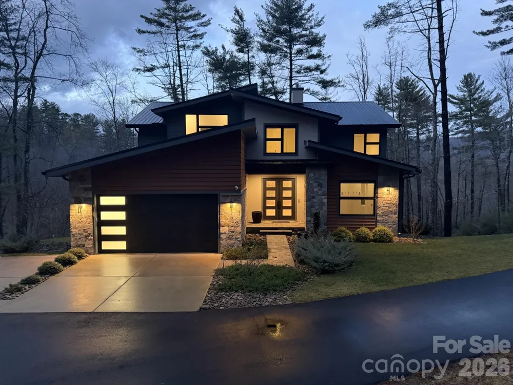 42 Spring Cove Road Asheville, NC 28804
