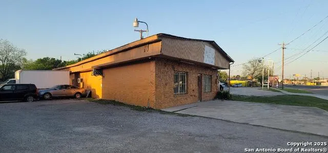 539 Historic Old Hwy 90 San Antonio, TX 78237